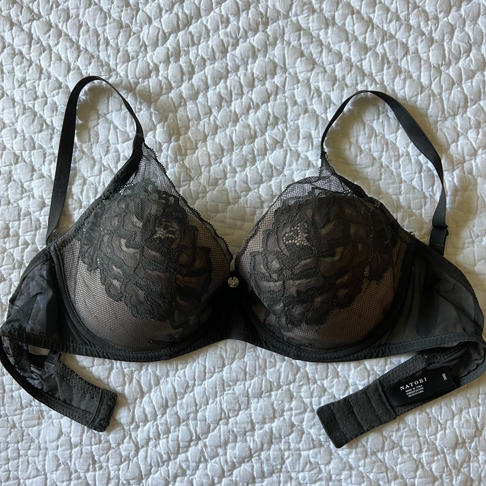 Natori Flora Underwire Bra - dark gray; size 34D